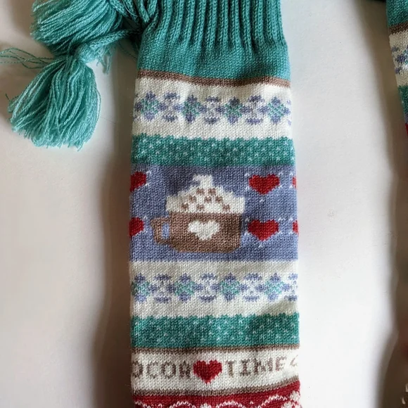 New Muk Luks Women's Slipper Socks - Picture 2 of 3